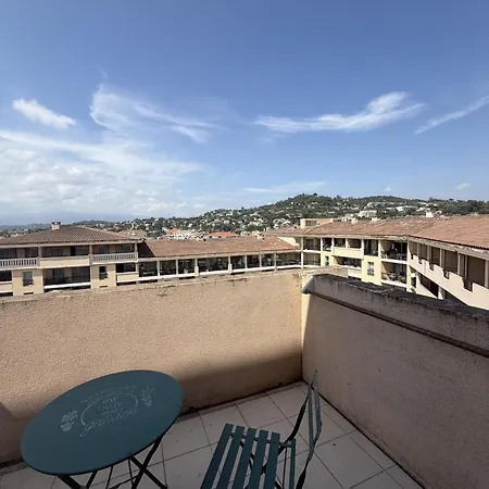 Avec Terrasse, Proche Plages Et Gare Cannes, Clim Lägenhet Cannes